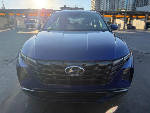Blue 2023 Hyundai TUCSON SE