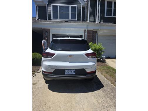 White 2023 Chevrolet Trailblazer LS