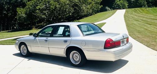 2002 Mercury Grand Marquis LS
