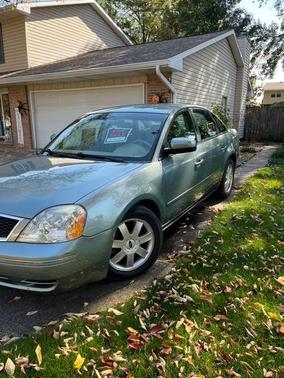 Green 2006 Ford Five Hundred SE