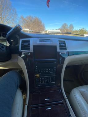 2007 Cadillac Escalade ESV Base