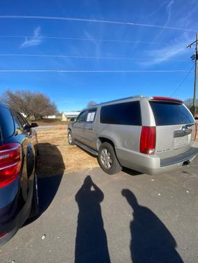 2007 Cadillac Escalade ESV Base