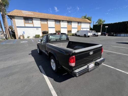 2000 Dodge Dakota Sport