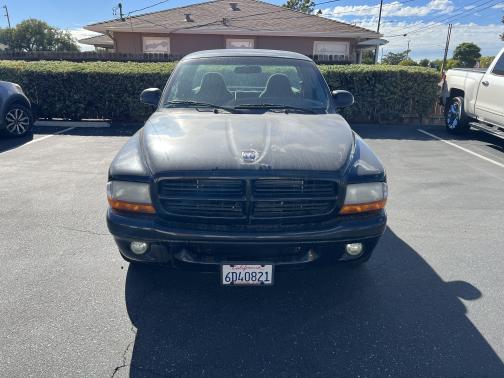 2000 Dodge Dakota Sport