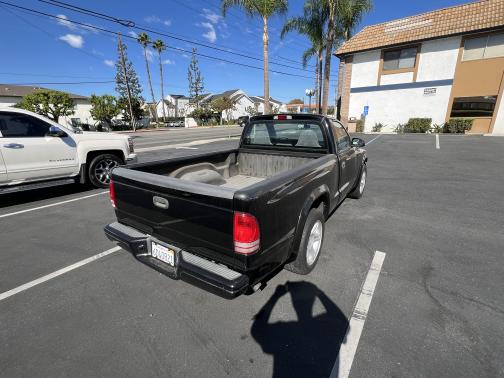2000 Dodge Dakota Sport