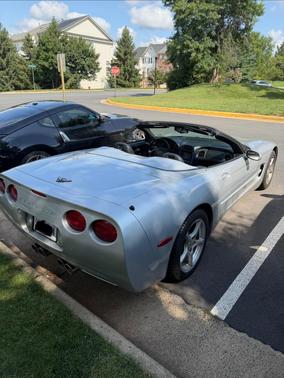 Silver 2000 Chevrolet Corvette Base