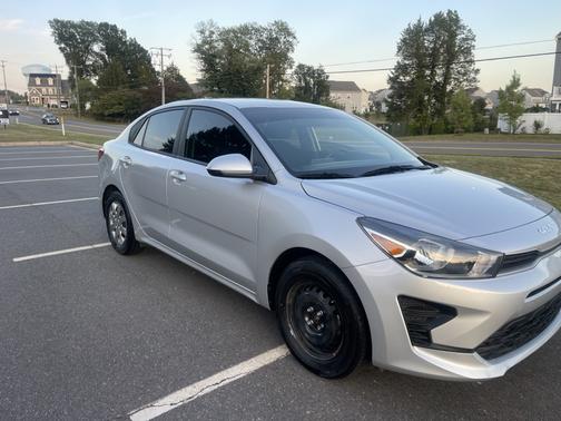 2022 Kia Rio LX