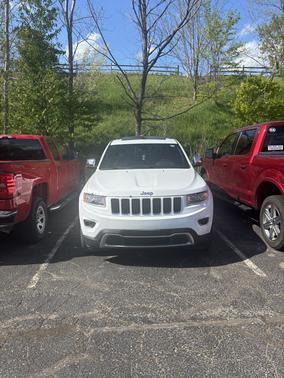 White 2015 Jeep Grand Cherokee Limited