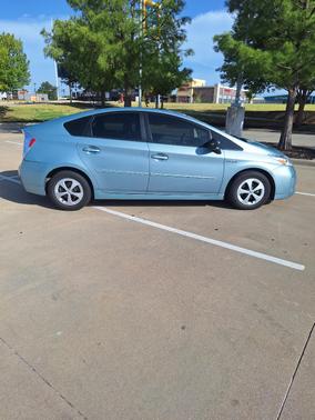 Blue 2014 Toyota Prius Two