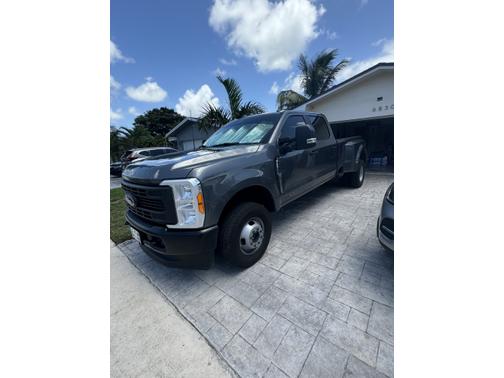 2023 Ford F-350 King Ranch