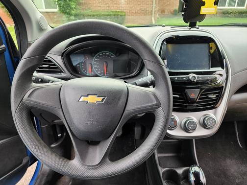 2018 Chevrolet Spark LS