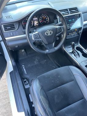 2016 Toyota Camry XSE