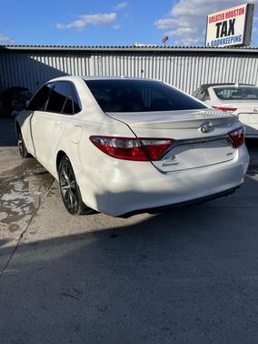 2016 Toyota Camry XSE