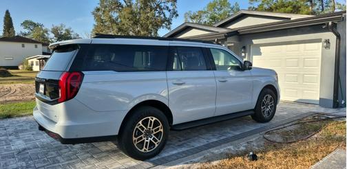 2025 Ford Expedition Max Active 4x2