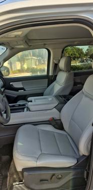 2025 Ford Expedition Max Active 4x2