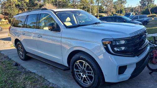 2025 Ford Expedition Max Active 4x2