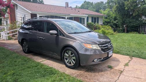 Gray 2015 Honda Odyssey Touring Elite