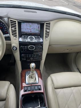 2009 INFINITI FX50 Base