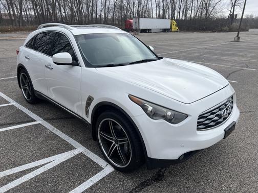 2009 INFINITI FX50 Base