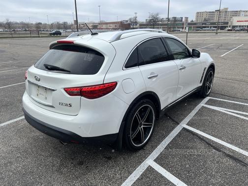 2009 INFINITI FX50 Base