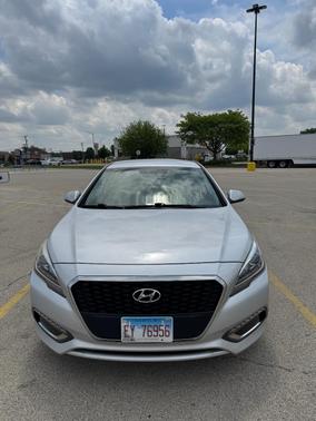 Gray 2017 Hyundai SONATA Hybrid SE