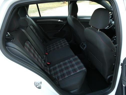 2018 Volkswagen Golf GTI 2.0T S 4-Door