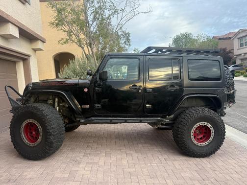 Black 2013 Jeep Wrangler Unlimited Rubicon