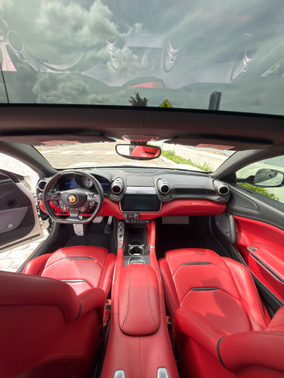 2018 Ferrari GTC4Lusso T