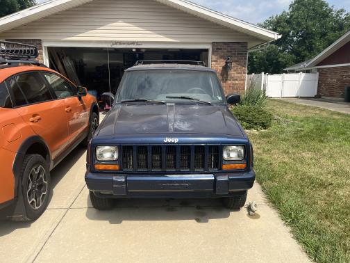 2000 Jeep Cherokee Classic 4WD