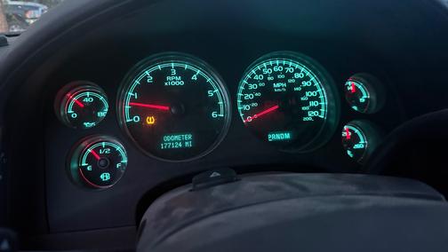 White 2008 GMC Sierra 1500 Denali Crew Cab