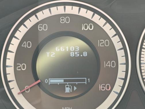 2012 Volvo XC70 T6 Premier Plus