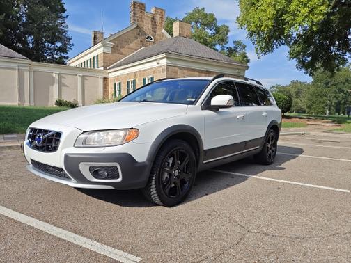 2012 Volvo XC70 T6 Premier Plus