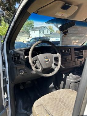2015 Chevrolet Express 2500 Work Van