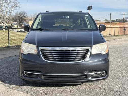 2013 Chrysler Town & Country Touring