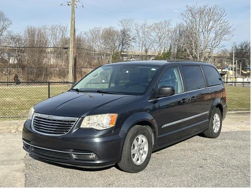 2013 Chrysler Town & Country Touring