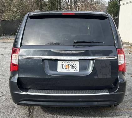 2013 Chrysler Town & Country Touring