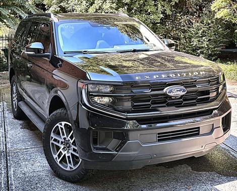 Black 2025 Ford Expedition Active 4x4