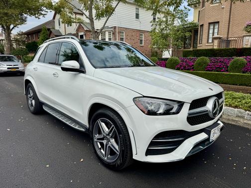 2022 Mercedes-Benz GLE 450 Base 4MATIC