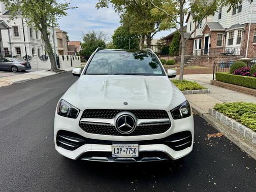 2022 Mercedes-Benz GLE 450 Base 4MATIC