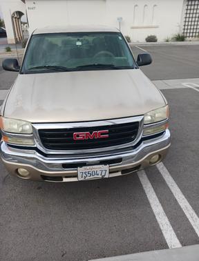 2005 GMC Sierra 1500 SLE Crew Cab
