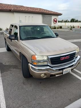 2005 GMC Sierra 1500 SLE Crew Cab