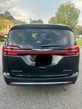 2021 Chrysler Pacifica Hybrid Touring