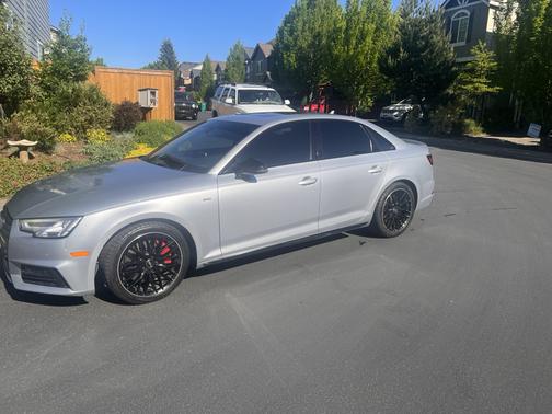 2018 Audi A4 2.0T Tech Premium