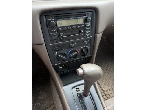 2000 Toyota Camry LE