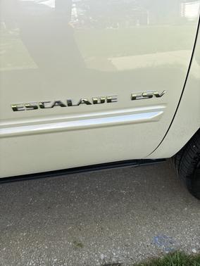 2014 Cadillac Escalade ESV Premium