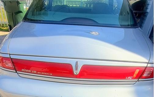 Silver 1998 Lincoln Mark VIII LSC