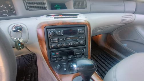 Silver 1998 Lincoln Mark VIII LSC