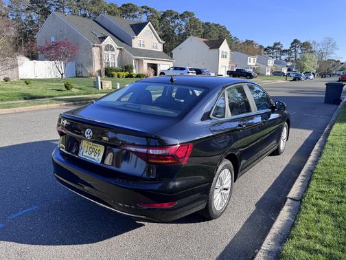 Black 2019 Volkswagen Jetta 1.4T S