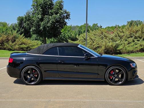 Black 2015 Audi RS 5 4.2