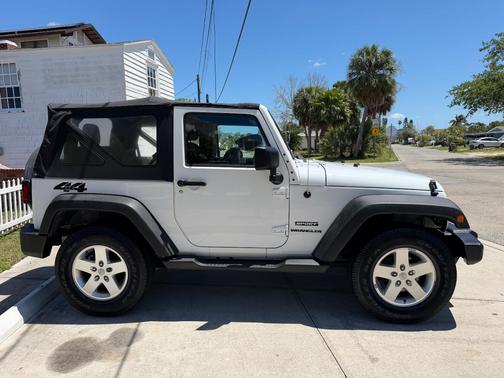 White 2013 Jeep Wrangler Sport